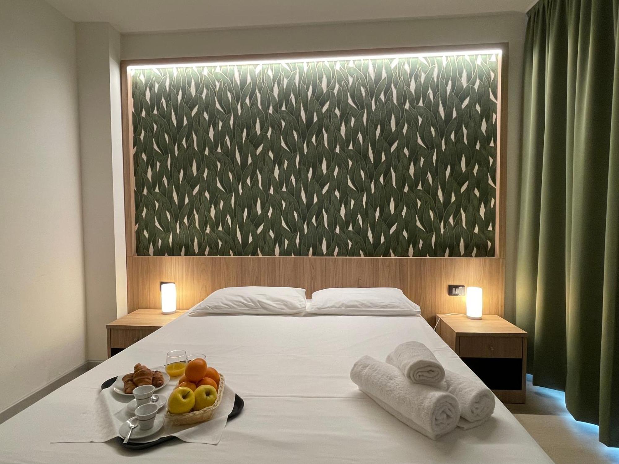 Aquasole Otel Mercallo Dış mekan fotoğraf