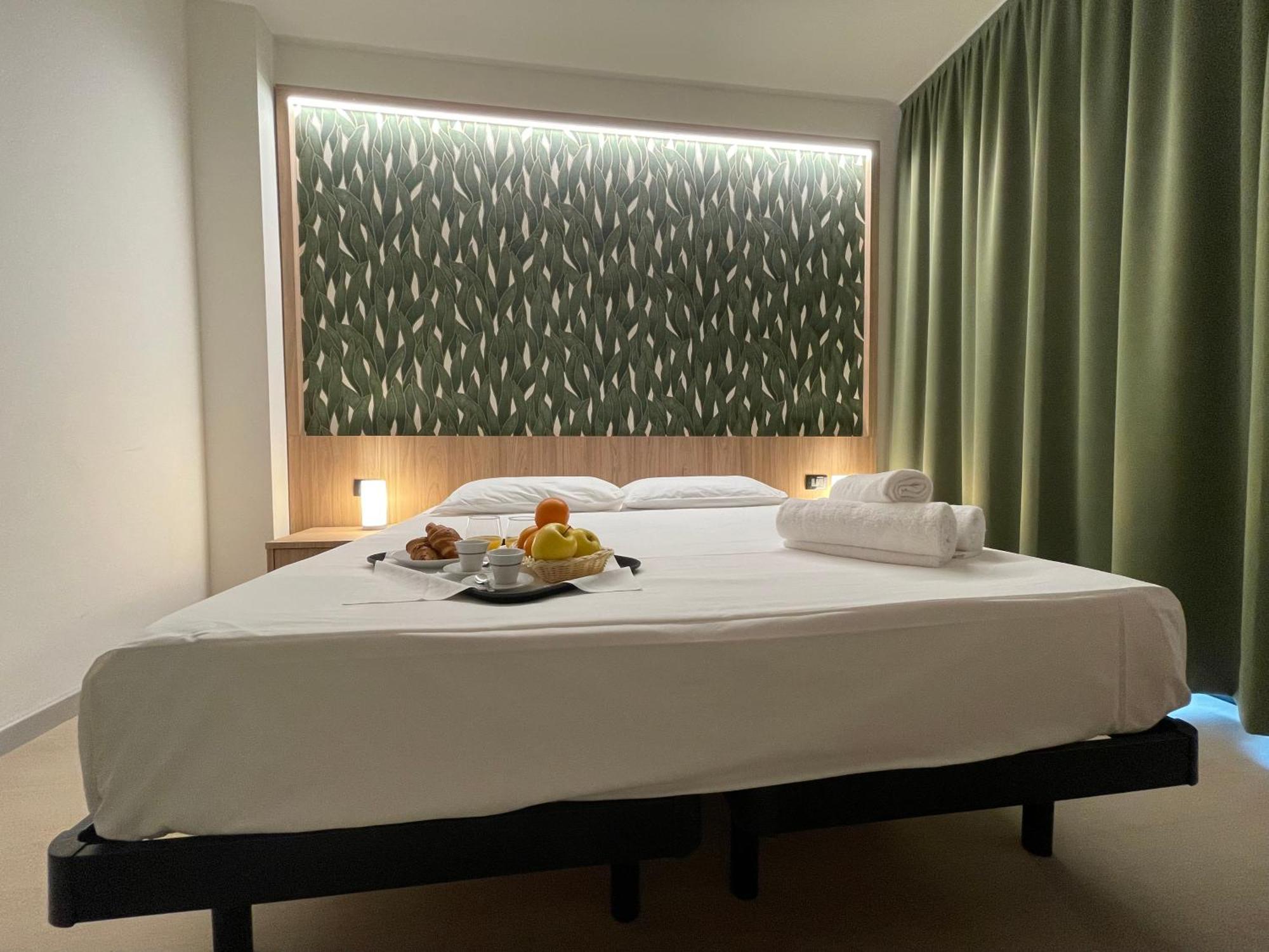 Aquasole Otel Mercallo Dış mekan fotoğraf