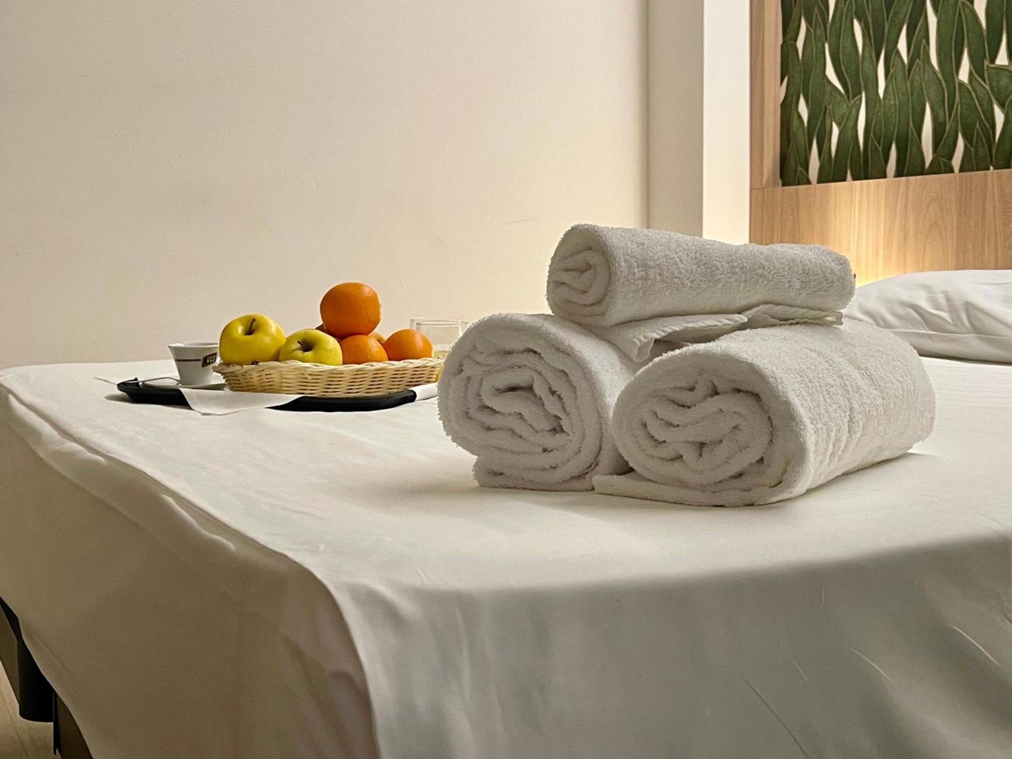 Aquasole Otel Mercallo Dış mekan fotoğraf
