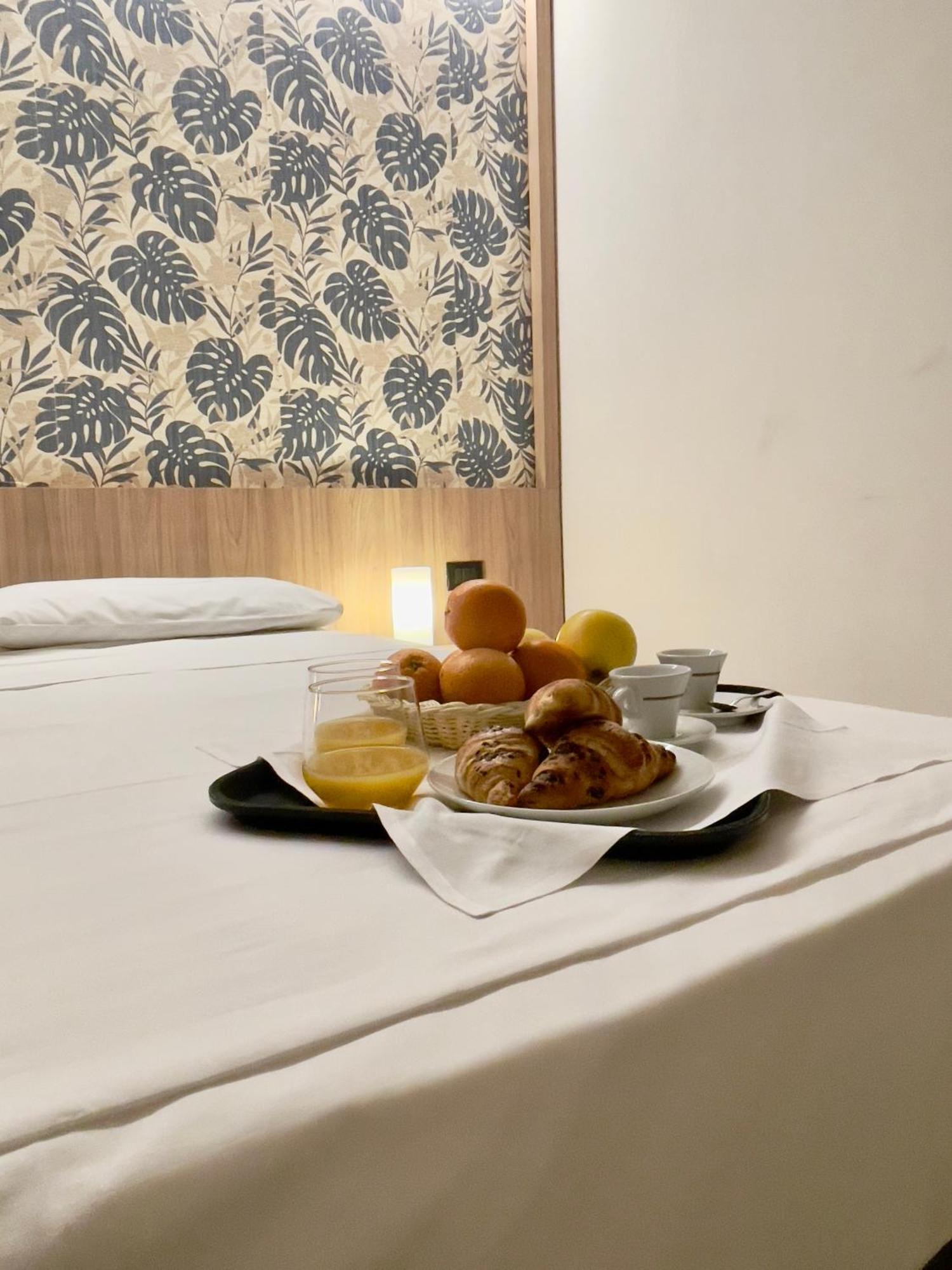 Aquasole Otel Mercallo Dış mekan fotoğraf