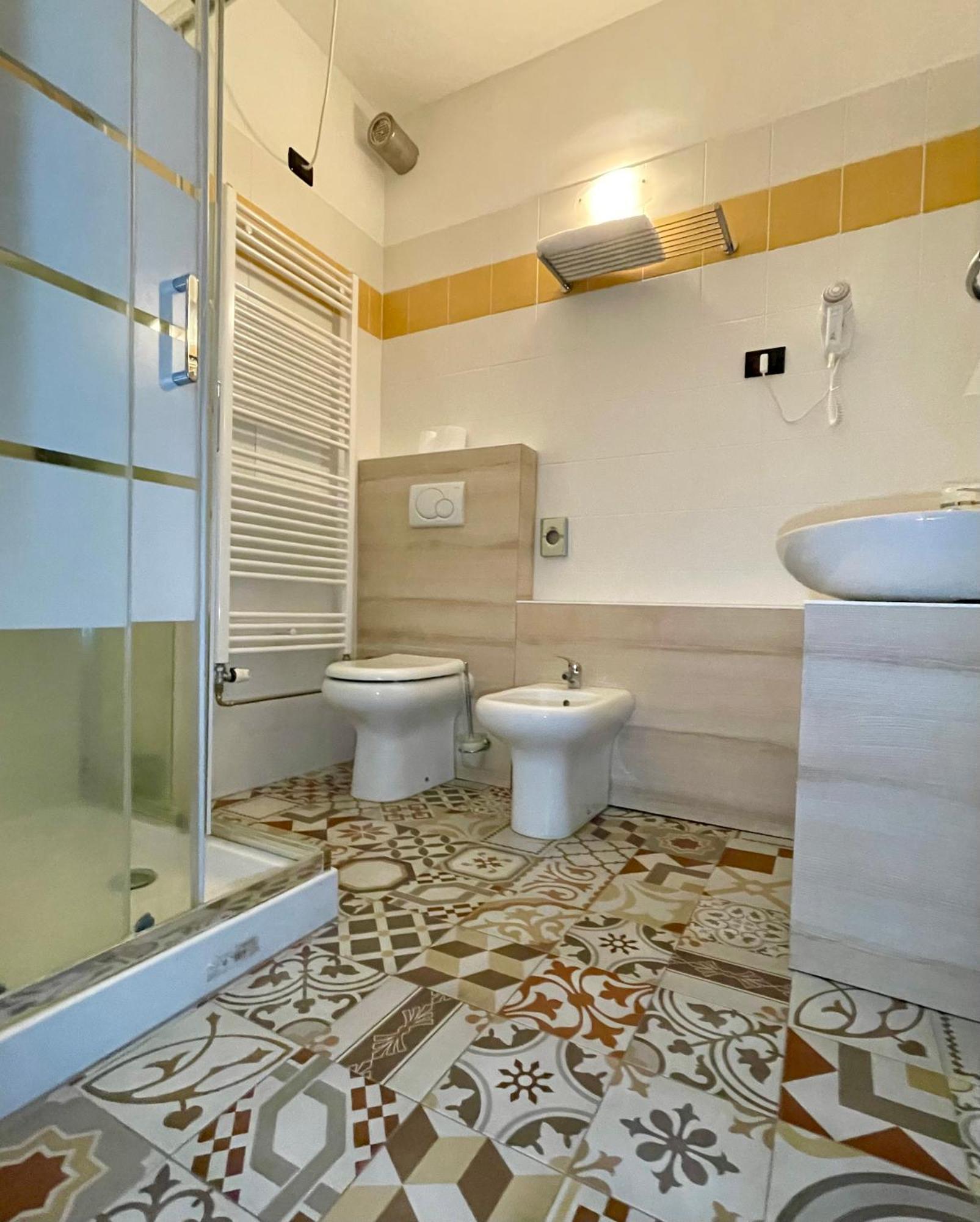 Aquasole Otel Mercallo Dış mekan fotoğraf